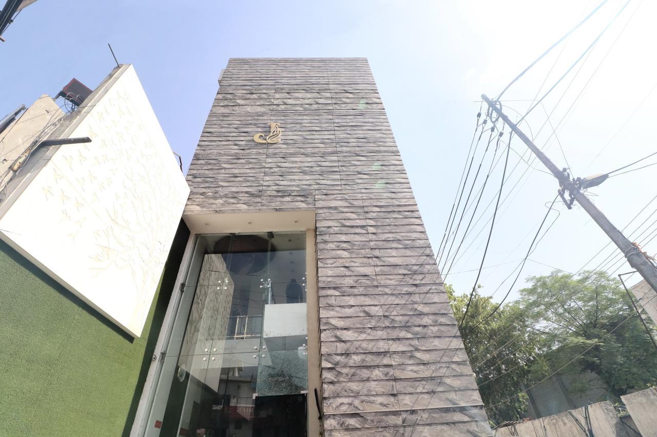 Oyo 14829 Hotel J Cruise Ludhiana Luaran gambar