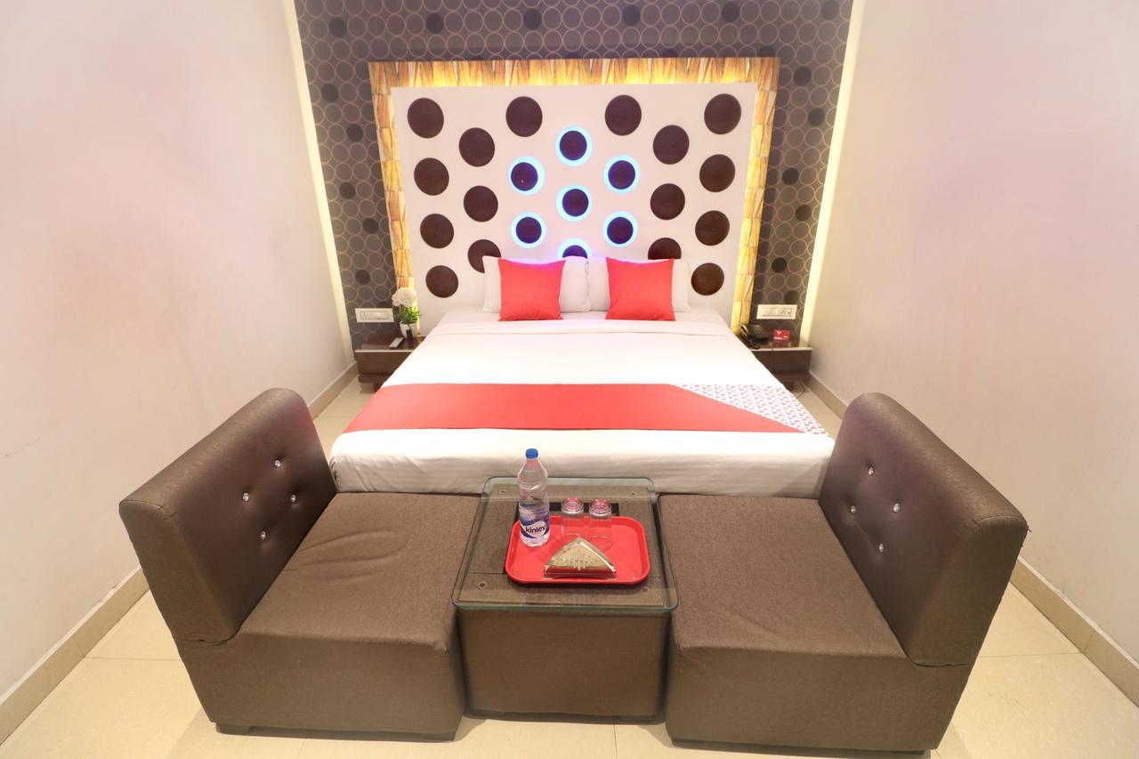 Oyo 14829 Hotel J Cruise Ludhiana Luaran gambar