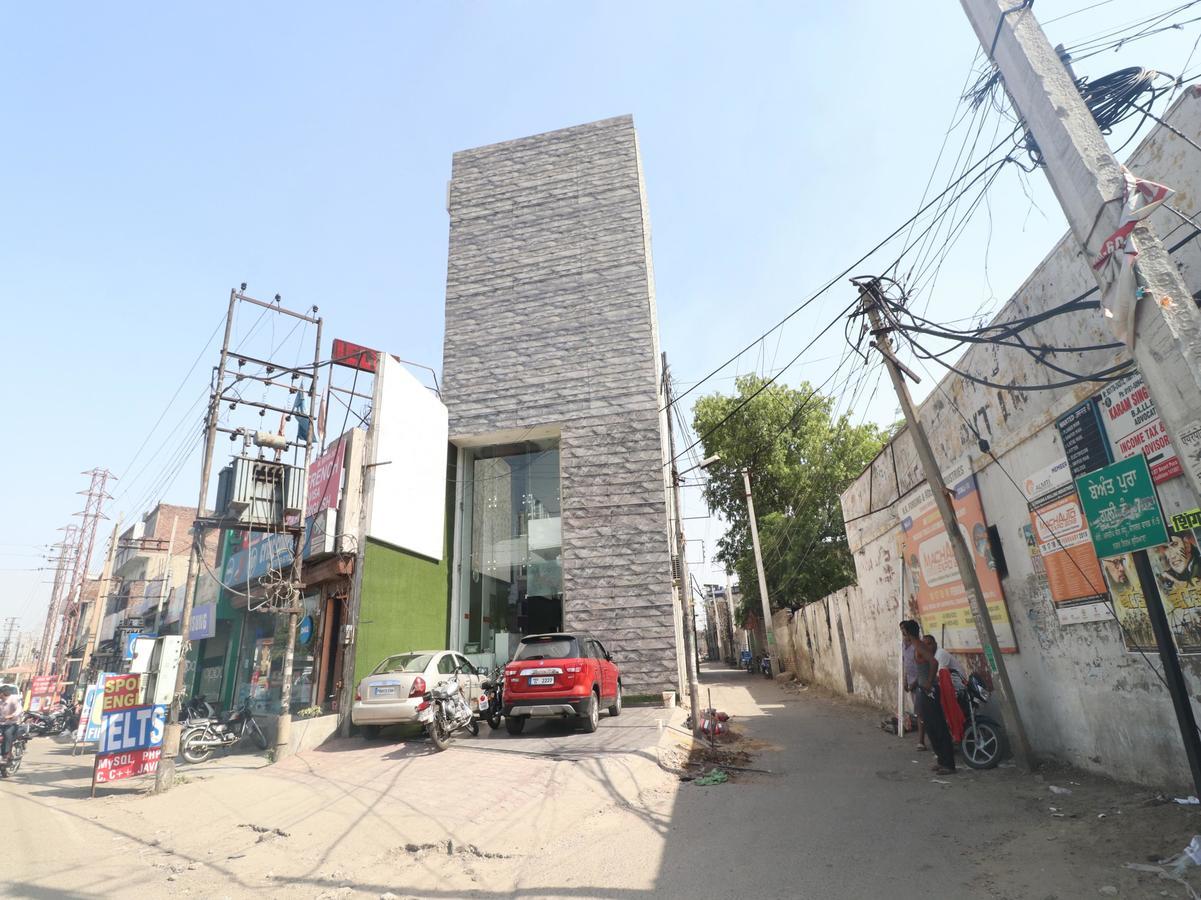 Oyo 14829 Hotel J Cruise Ludhiana Luaran gambar