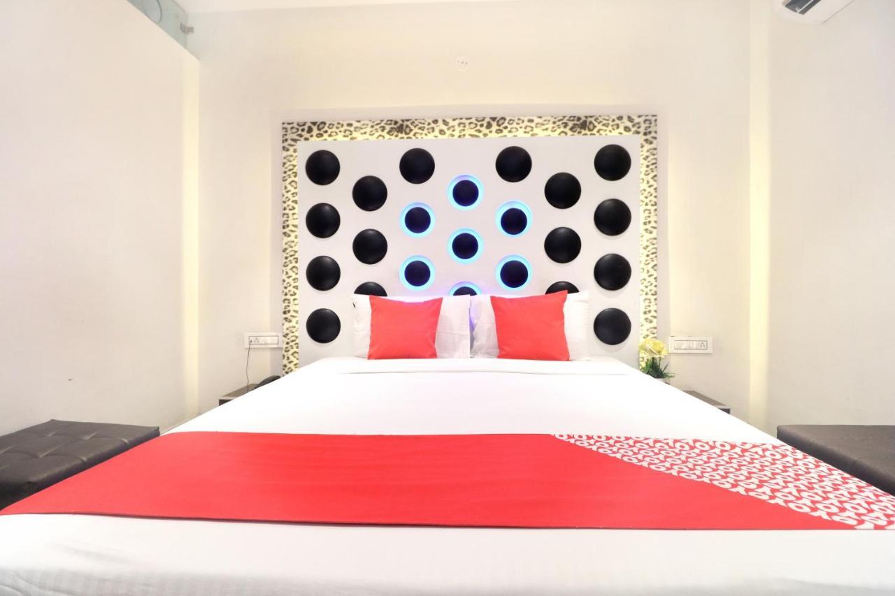 Oyo 14829 Hotel J Cruise Ludhiana Luaran gambar